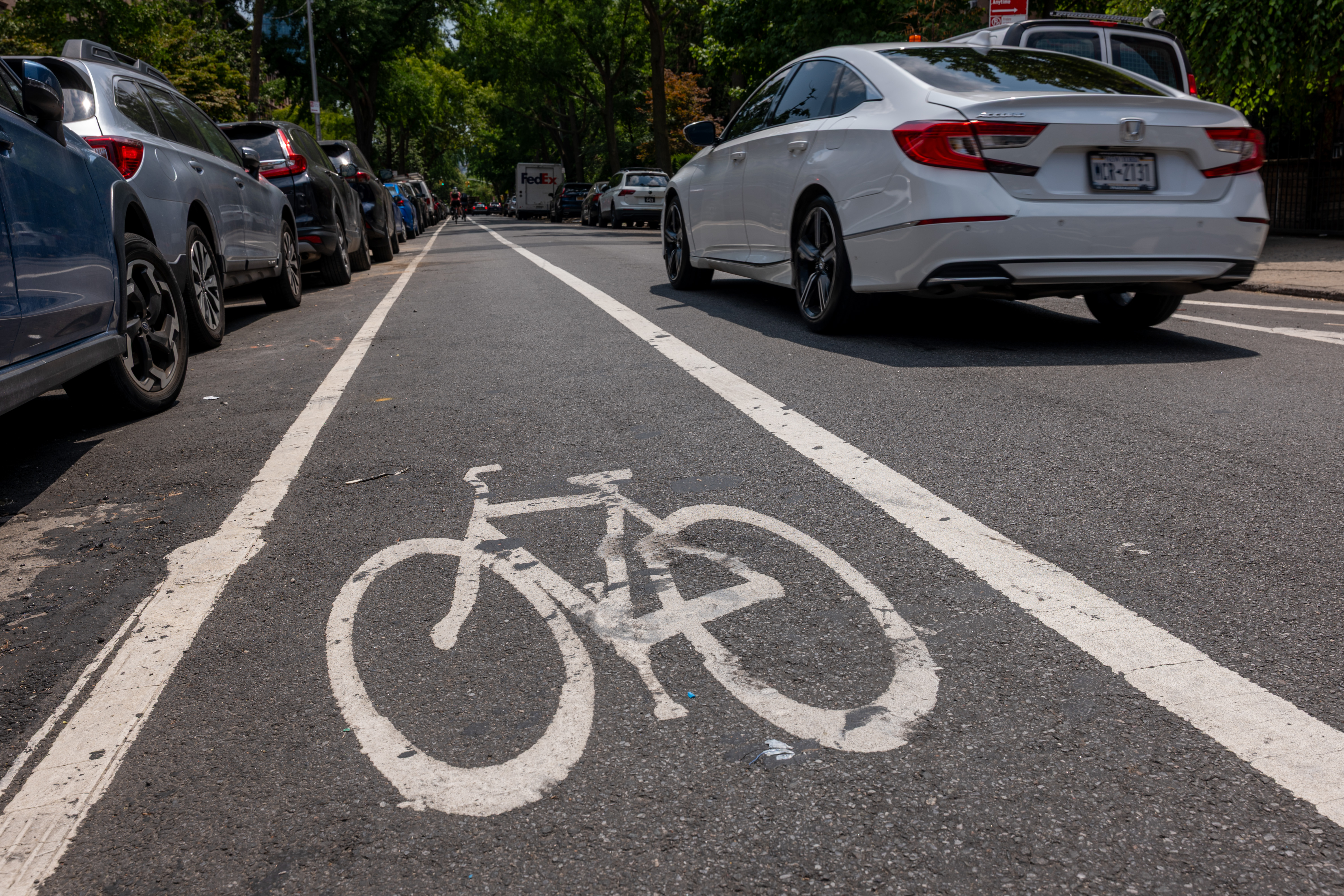Ballot questions ask NYC voters whether to cut red tape on outdoor dining, bike lanes — Gothamist, Waco Dining news