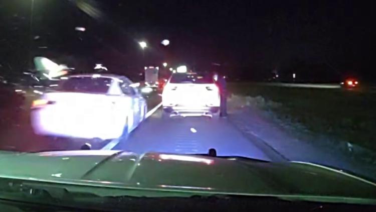 Dashcam video shows driver sideswiping Hays County deputy’s patrol vehicle on I-35 — KVUE (Austin), Waco Community news